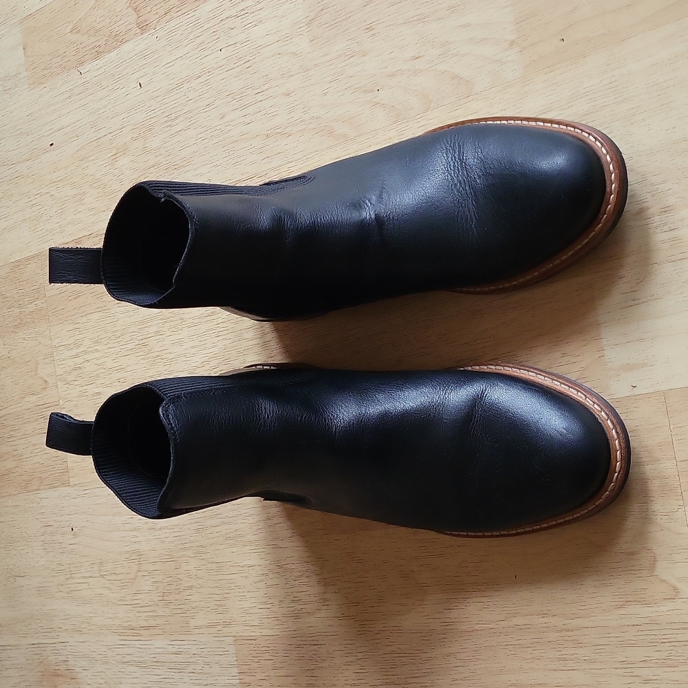 Nisolo Carmen Chelsea black 9